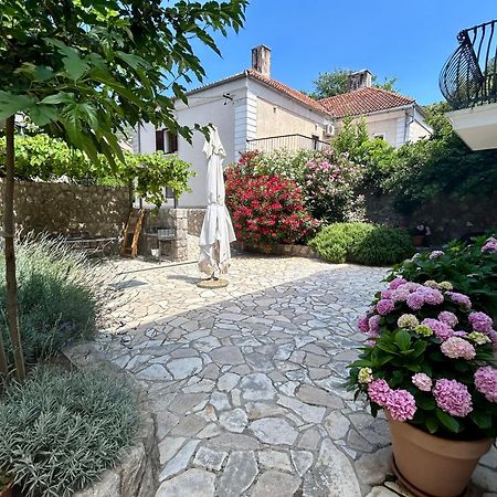 Apartment Barbina Kaštelina Sveti Juraj Bagian luar foto