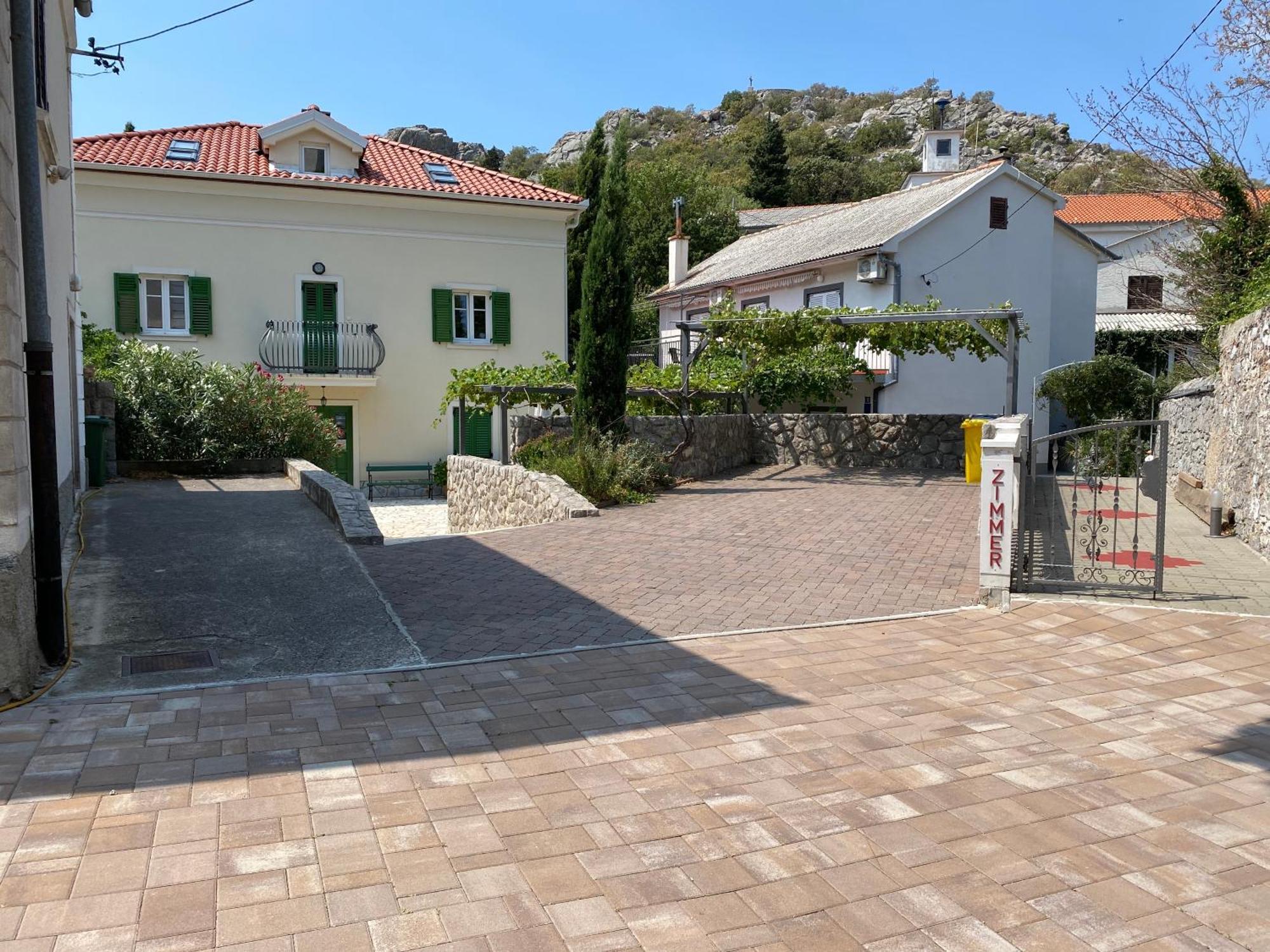 Apartment Barbina Kaštelina Sveti Juraj Bagian luar foto