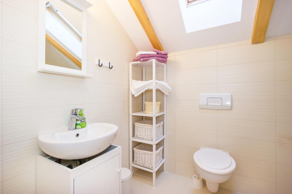 Apartment Barbina Kaštelina Sveti Juraj Ruang foto