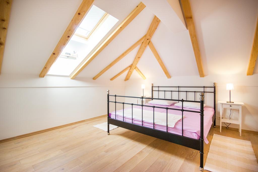 Apartment Barbina Kaštelina Sveti Juraj Ruang foto