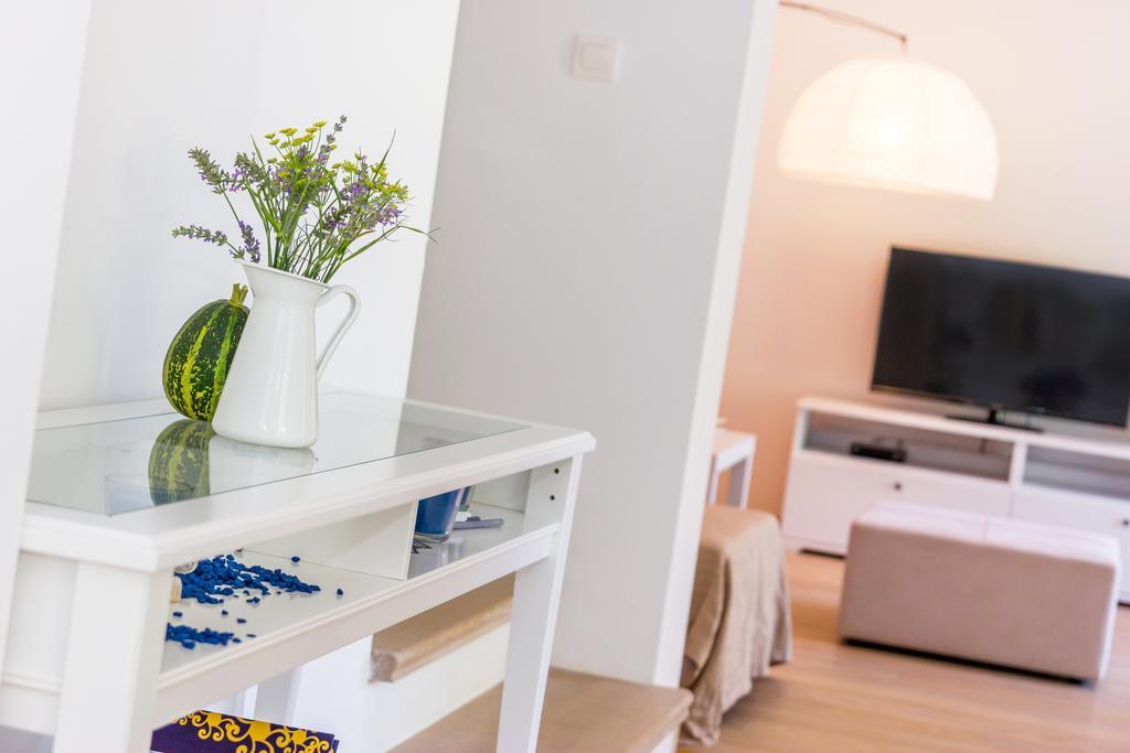 Apartment Barbina Kaštelina Sveti Juraj Ruang foto
