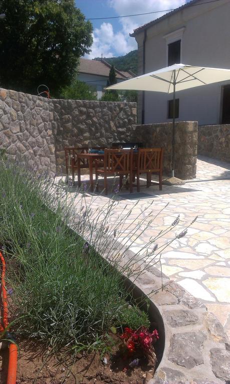 Apartment Barbina Kaštelina Sveti Juraj Ruang foto